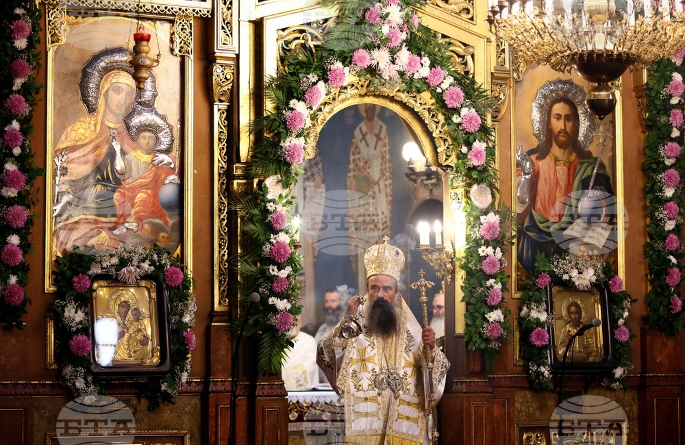 „Света великомъченица Неделя“ - храмов празник - патриарх Даниил - литургия