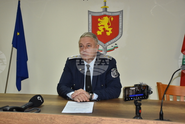 Близо 11 хиляди превозни средства са проверени в хода на акция "Зима" в област Хасково, отчетоха от "Пътна полиция" 