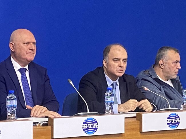 Министър Найден Тодоров: Надявам се с подписаното днес споразумение да сме поставили началото на преодоляването на една тежка, невидима от обществото, криза в сценичния сектор