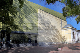 Варна - Обновена сцена "Филиал" на ДТ "Стоян Бъчваров"