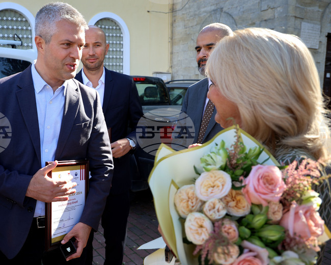 Варна - Обновена сцена "Филиал" на ДТ "Стоян Бъчваров"