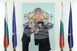 Румен Радев - Неврокопски митрополит Серафим - Почетен знак на президента - удостояване