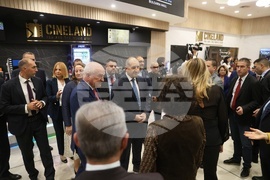 Филм - „Училище за надежда" - премиера