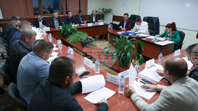 Общинският съвет в Гърмен одобри предложението стадионът в село Огняново да носи името на Георги Бумбаров