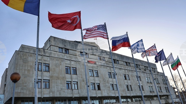 Какво е разпределението на мандатите в 9 МИР - Кърджали