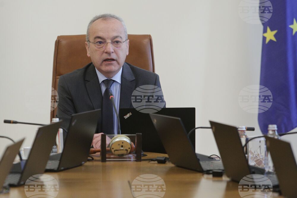 Министерски съвет - заседание - Гълъб Донев