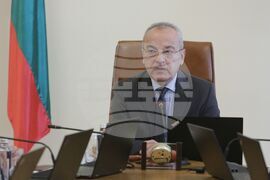 Министерски съвет - заседание - Гълъб Донев