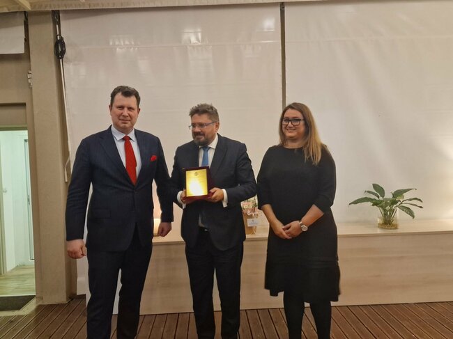 BTA Director General Receives Awakener of 2024 Award for Developing Culture, Education in Europe and Around the World