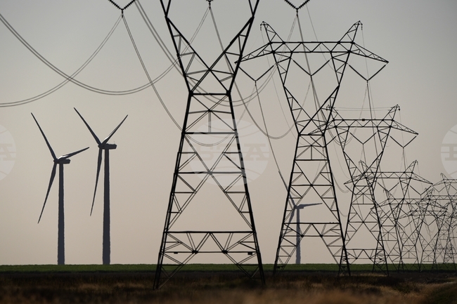 Турция очаква рекорден растеж на капацитета за възобновяема енергия тази година