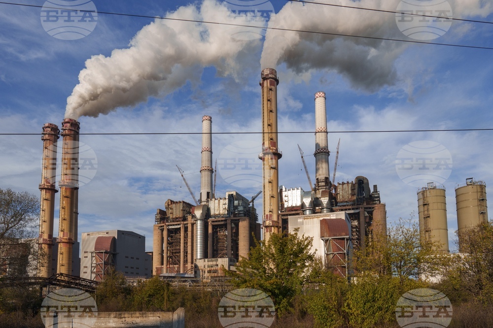 Румънският премиер и еврокомисарят по енергетиката обсъдиха предизвикателствата в енергийната и жилищната сфера