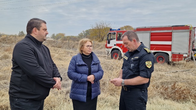 Хвостохранилището край садовското село Катуница продължава да тлее, мерките на РЗИ остават в сила
