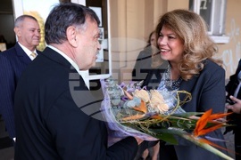 Софийски университет - Илияна Йотова - бюст - Шигейоши Мацумае - откриване