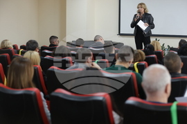  Дискусия - "Измамите в интернет - новата пандемия" 