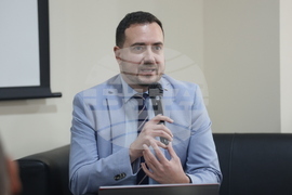  Дискусия - "Измамите в интернет - новата пандемия" 