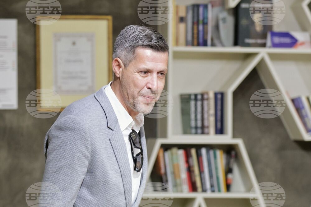 Клуб „Перото” - „Киномания” - пресконференция