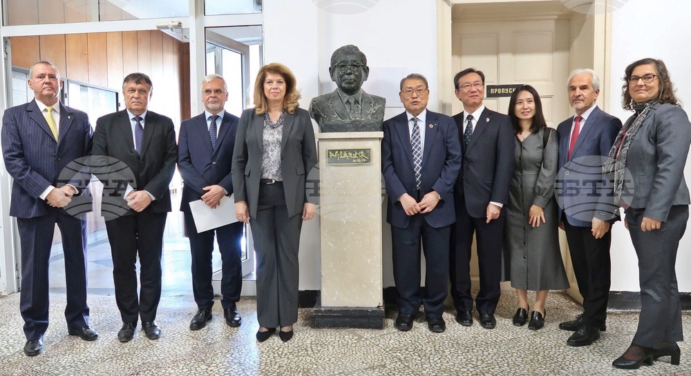 Bust of Prof Shigeyoshi Matsumae Unveiled in Sofia