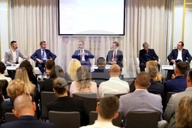 Конференция - "Бизнесът и регионите - Хората, най-ценният капитал" - втори панел