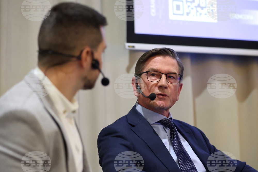 Конференция - "Бизнесът и регионите - Хората, най-ценният капитал" - втори панел