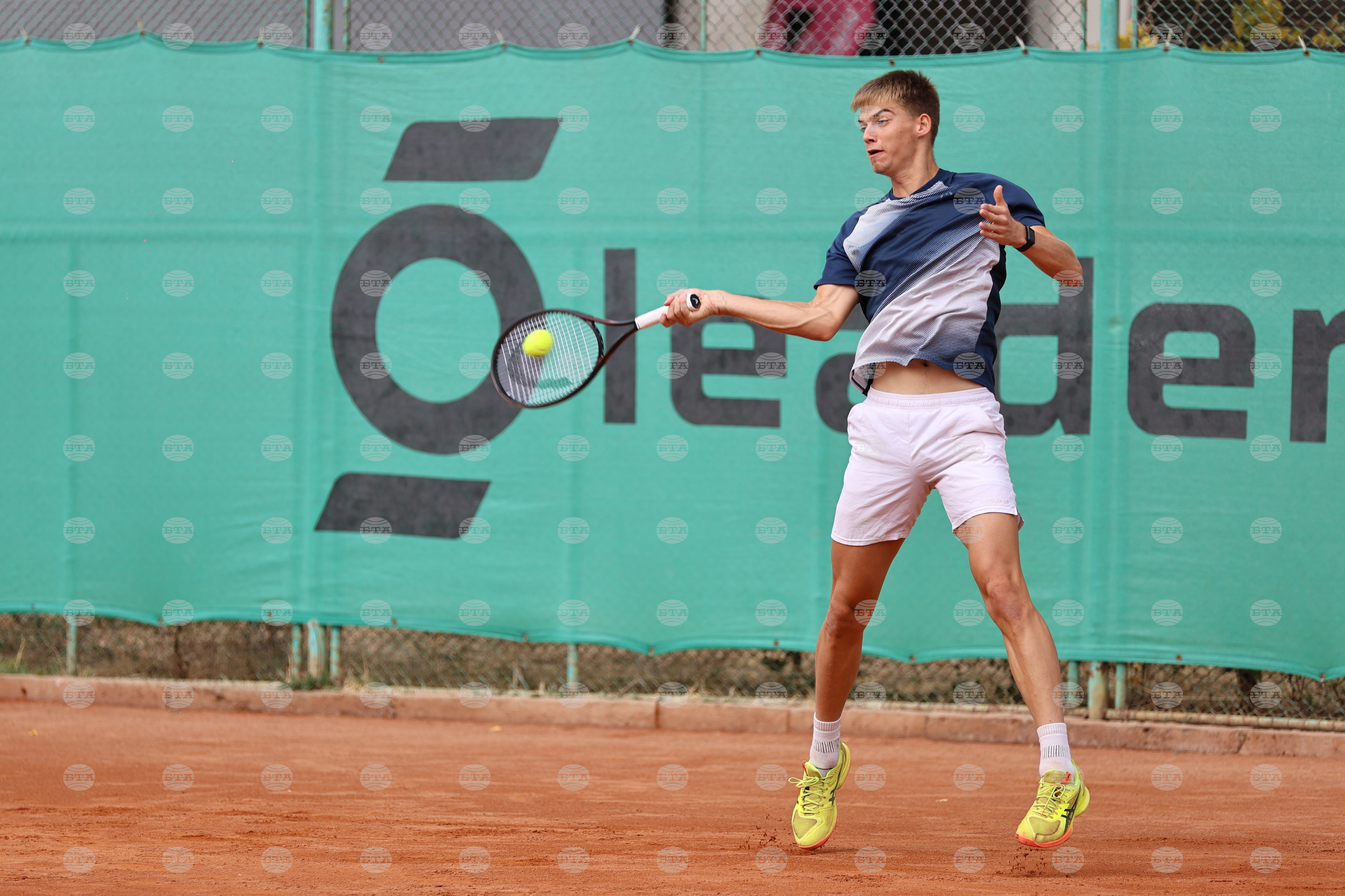 Nesterov se califică în runda a doua a simplului la turneul de tenis din seria “Challenger” de la Merida, se așteaptă un meci cu un fost jucător din top 20  