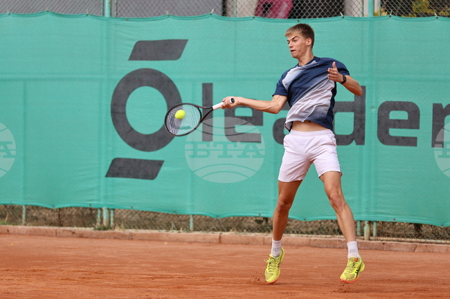 Нестеров загуби на финала на двойки на турнир по тенис в Германия