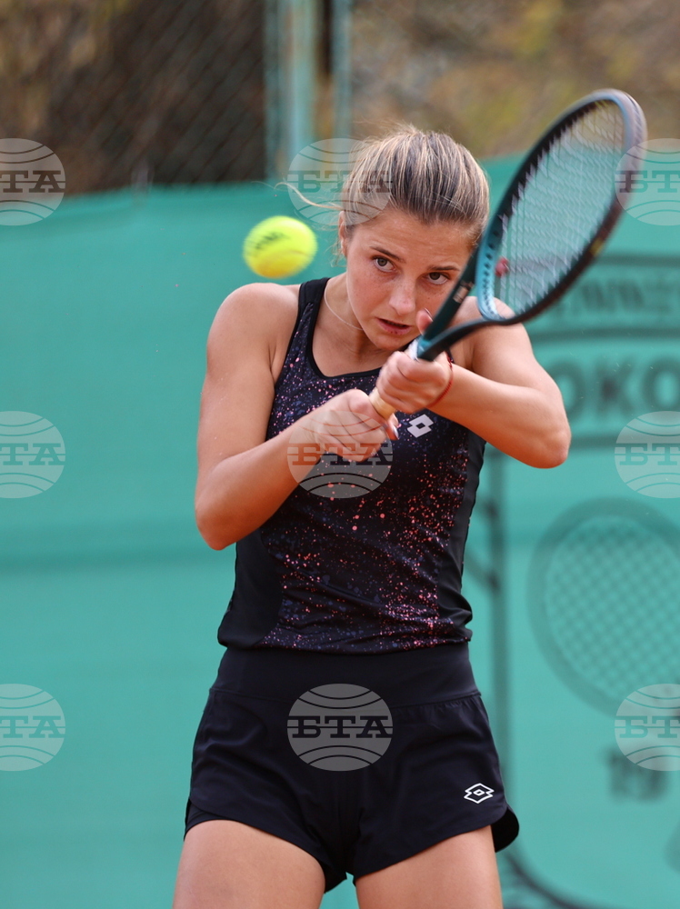 Росица Денчева се класира за полуфиналите на двойки на турнира по тенис във Вербие