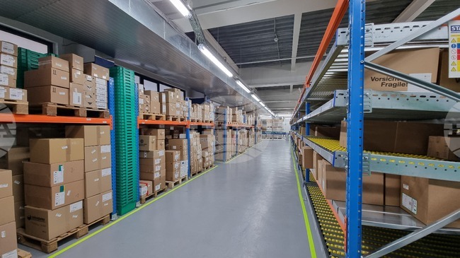 Производството в бизнес услугите в България през август на месечна и на годишна основа, отчита НСИ