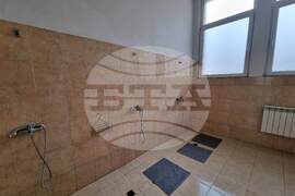 Кюстендил - закрит плувен басейн - минерална вода