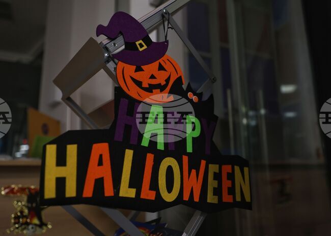 Потребителска платформа у нас призовава да се внимава в избора и покупката на тематични украси, костюми и лакомства за Хелоуин