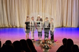 Търговище - награждаване - даровити деца