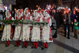 Враца - Ден на народните будители - Факелно шествие на родолюбието