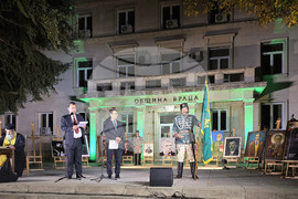 Враца - Ден на народните будители - Факелно шествие на родолюбието