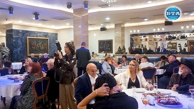 Международната организация на обединените българи и академията на обединените българи връчиха годишните си награди за будители