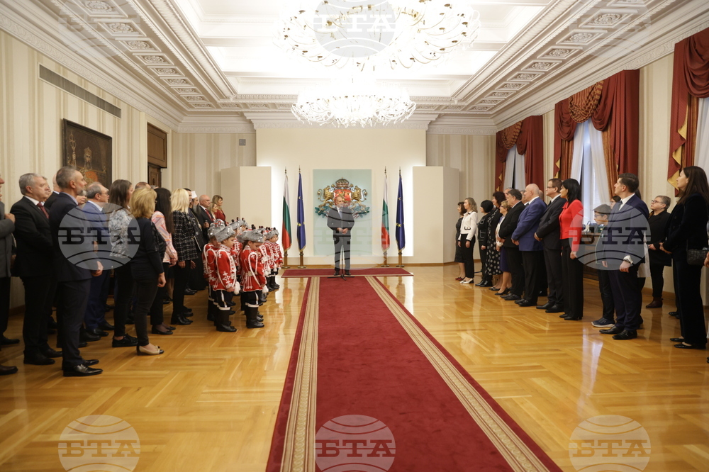 Ден на народните будители - Румен Радев - приветствие