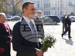 Ден на народните будители - празнично шествие