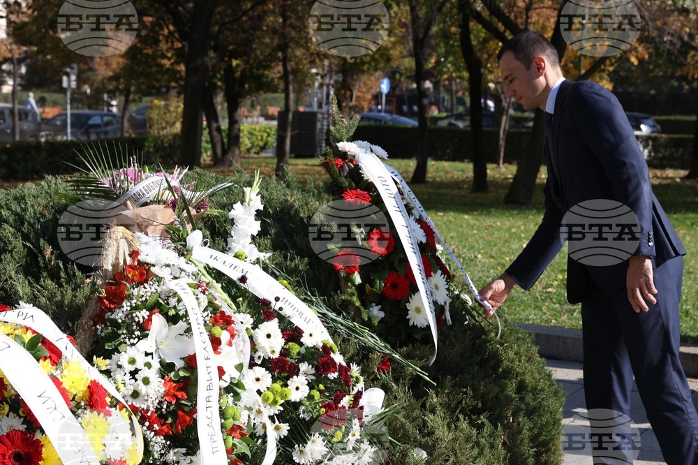 Ден на народните будители - празнично шествие