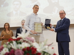 БАН - Тържествено събрание - награди - връчване