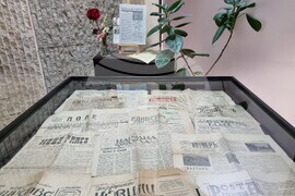 Варна - Регионална библиотека - изложба „Наковалня за сладкодумство - с отдаденост на България”