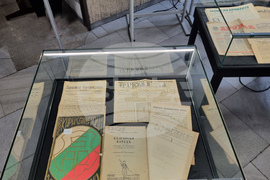 Варна - Регионална библиотека - изложба „Наковалня за сладкодумство - с отдаденост на България”