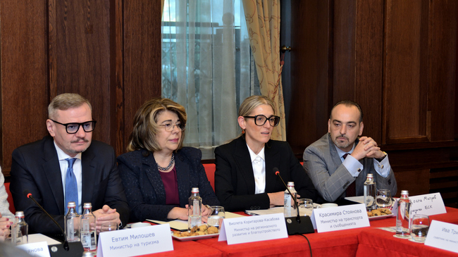 Министерство на транспорта и съобщенията – Красимира Стоянова: От днес 46 административни услуги на ГД ГВА вече са електронни