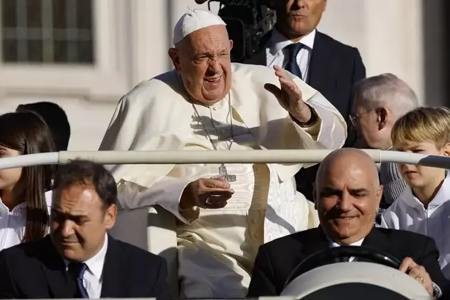 АНСА: Папа Франциск отново отправи призив за мир на фона на военните действия по света