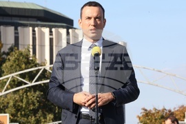 "Моста на влюбените" - изложба - "Фантастични умове"