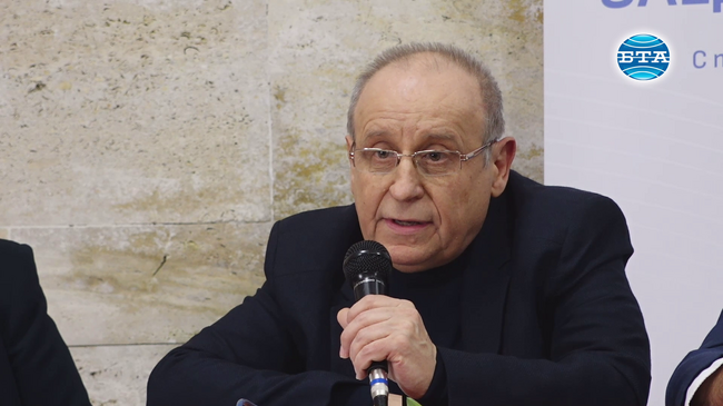 Стремежът при образователните проекти е да се обхванат всички населени места в страната, каза Иван Иванов от агенция „Програма за образование"