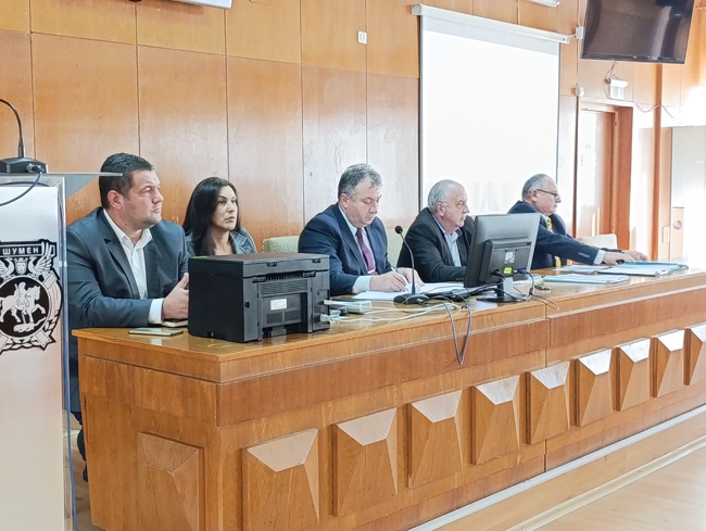 Община Шумен е готова за зимата