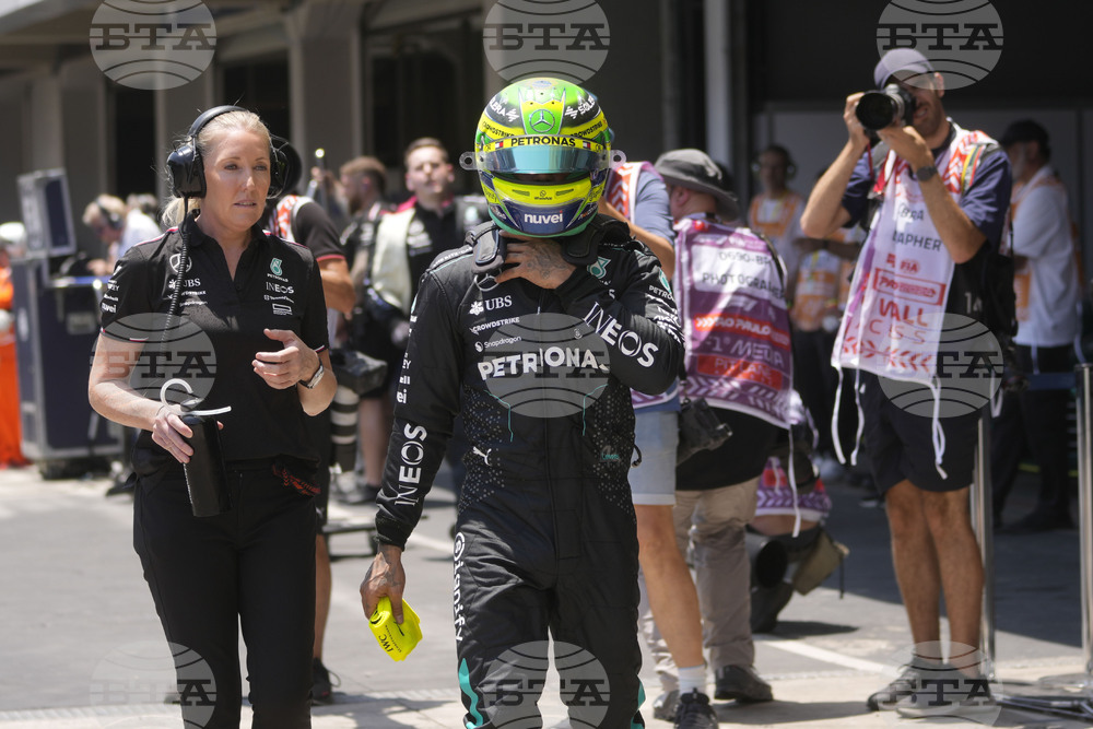 Хамилтън каза, че не крие нищо от „Мерцедес“