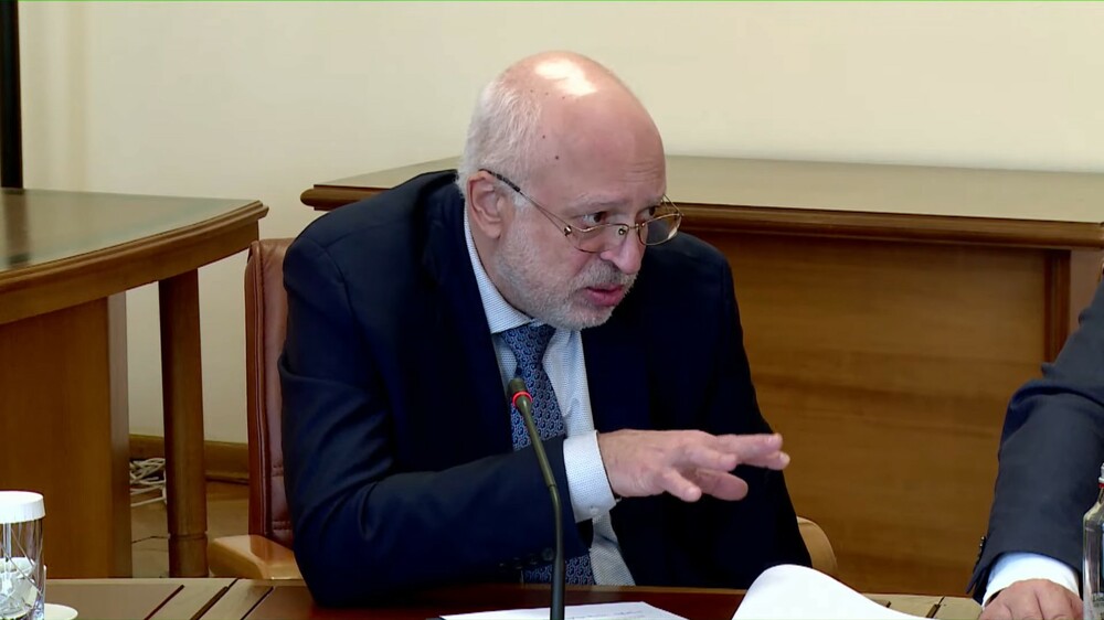 Министърът на културата Велислав Минеков представи днес отчета за дейността на институцията в периода август – декември 2022 година