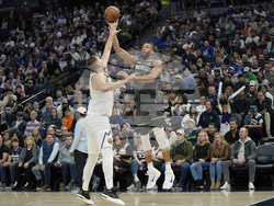 Nuggets Timberwolves Basketball