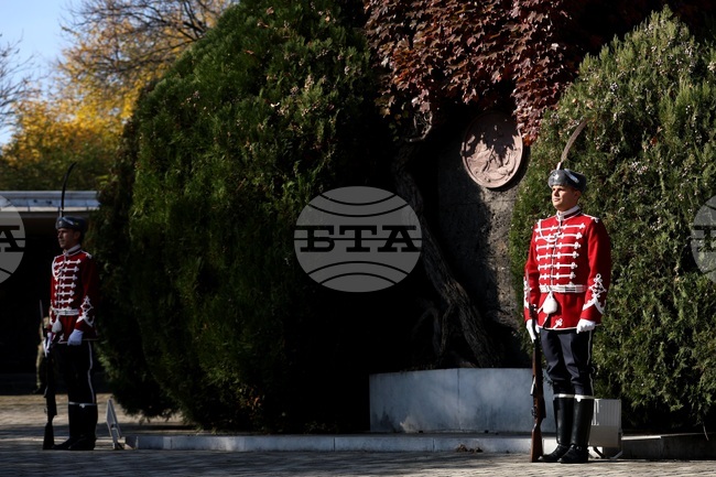 С военен ритуал ще бъде отдадена почит пред паметта на загиналите военнослужещи