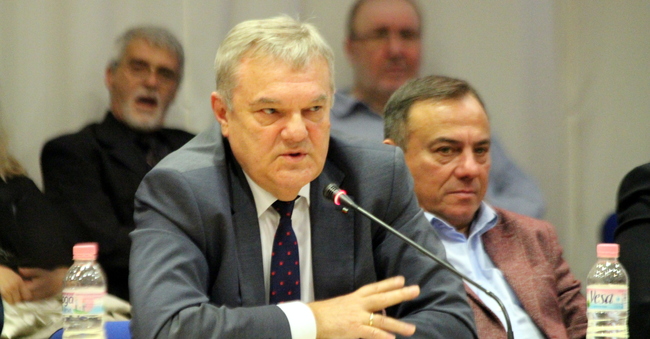 Румен Петков: Да бъде обявено участието на предстоящия извънреден парламентарен вот на левите формации, които днес се събраха на кръгла маса в Пловдив 