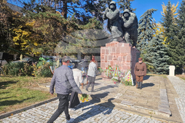 Търговище - войнишка задушница - общоградско поклонение
