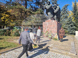 Търговище - войнишка задушница - общоградско поклонение